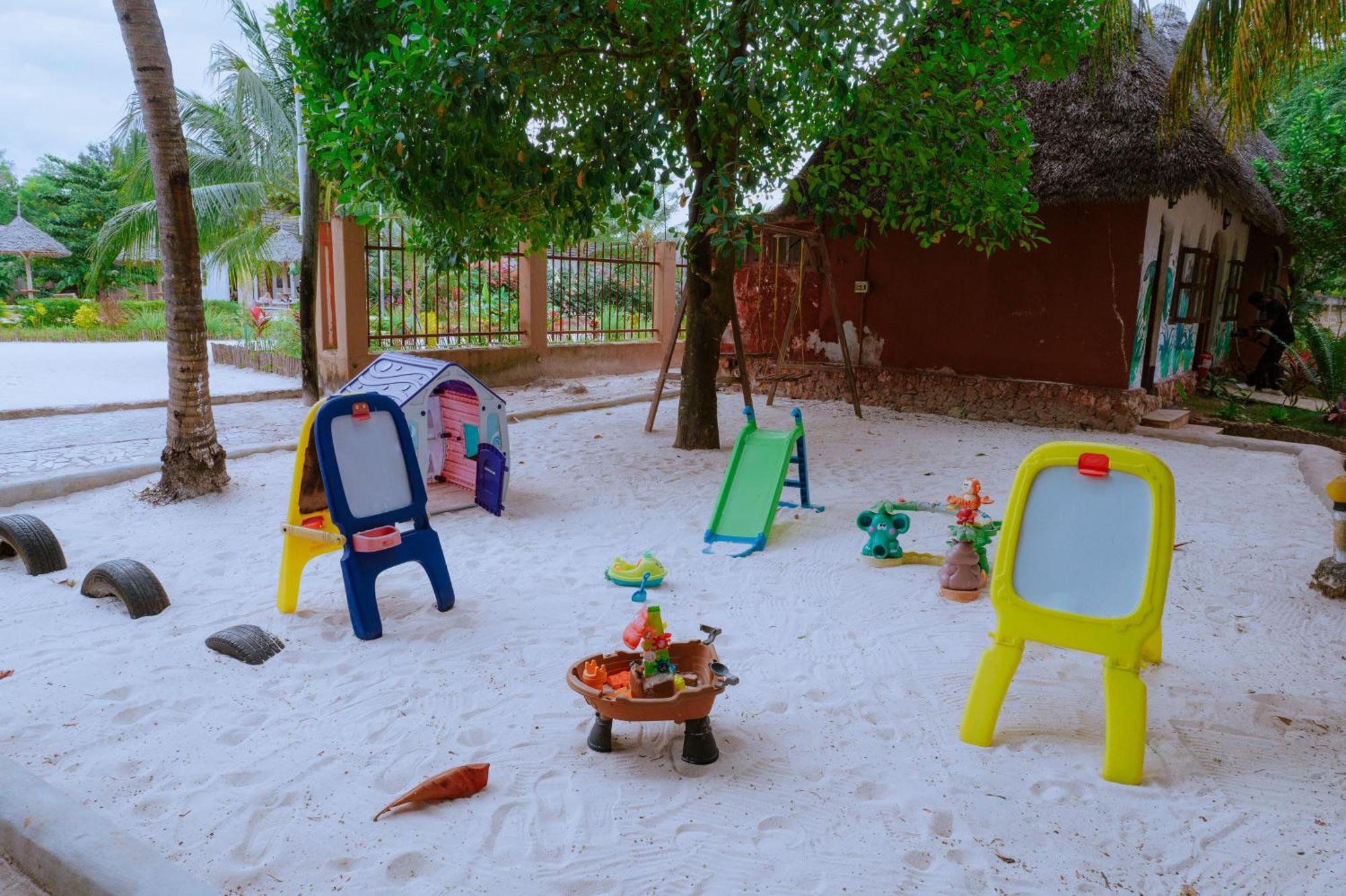 Mambo Ocean Resort Pwani Mchangani Εξωτερικό φωτογραφία